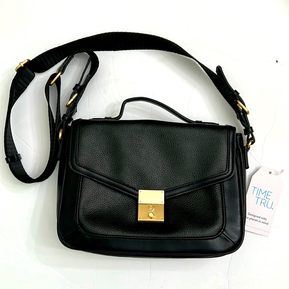 Time and Tru Black Shoulder Bag with Gold Hardware